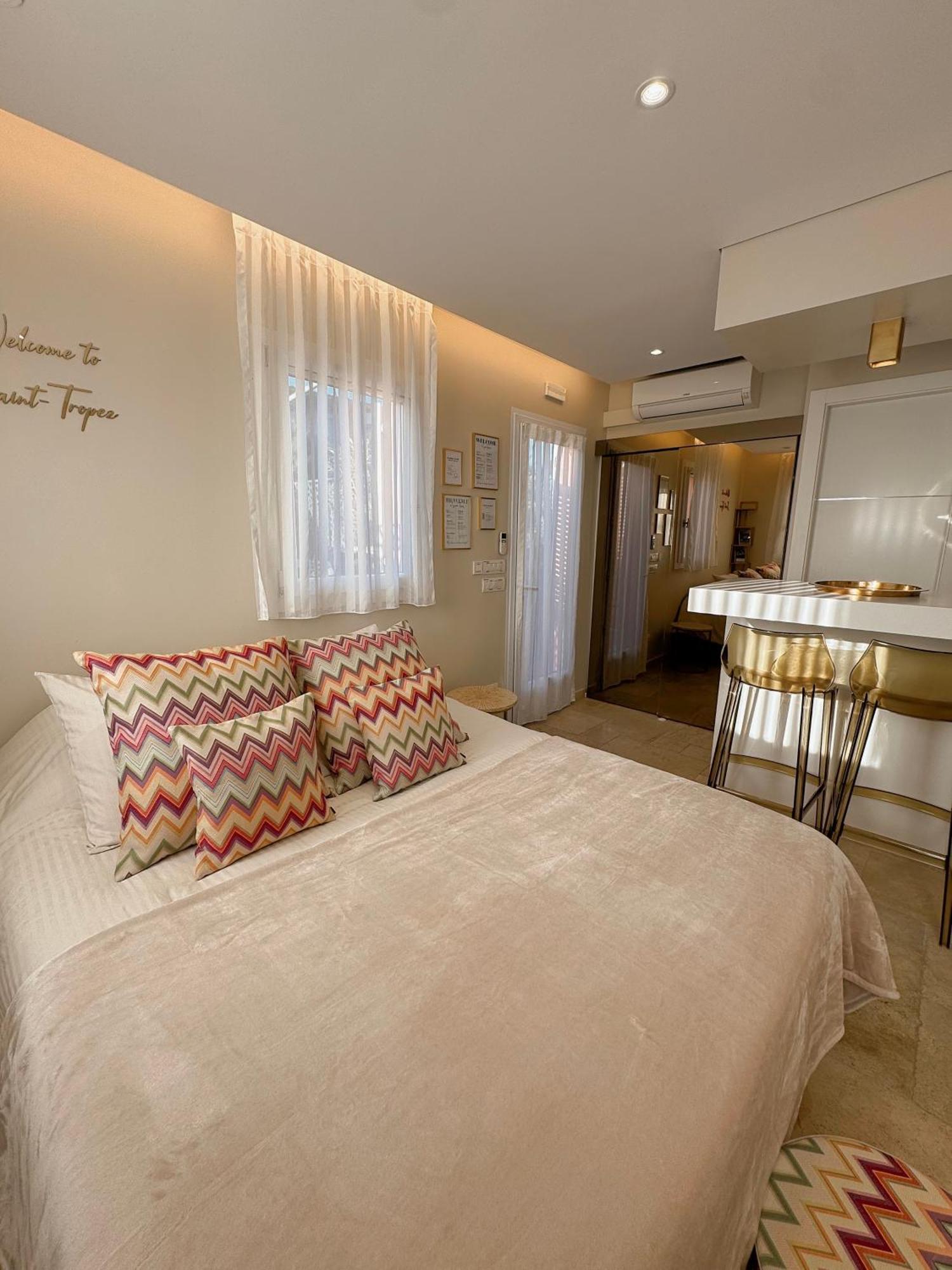 Studio Climatise, Terrasse, Parking Prive, 50M De La Plage Saint-Tropez Esterno foto
