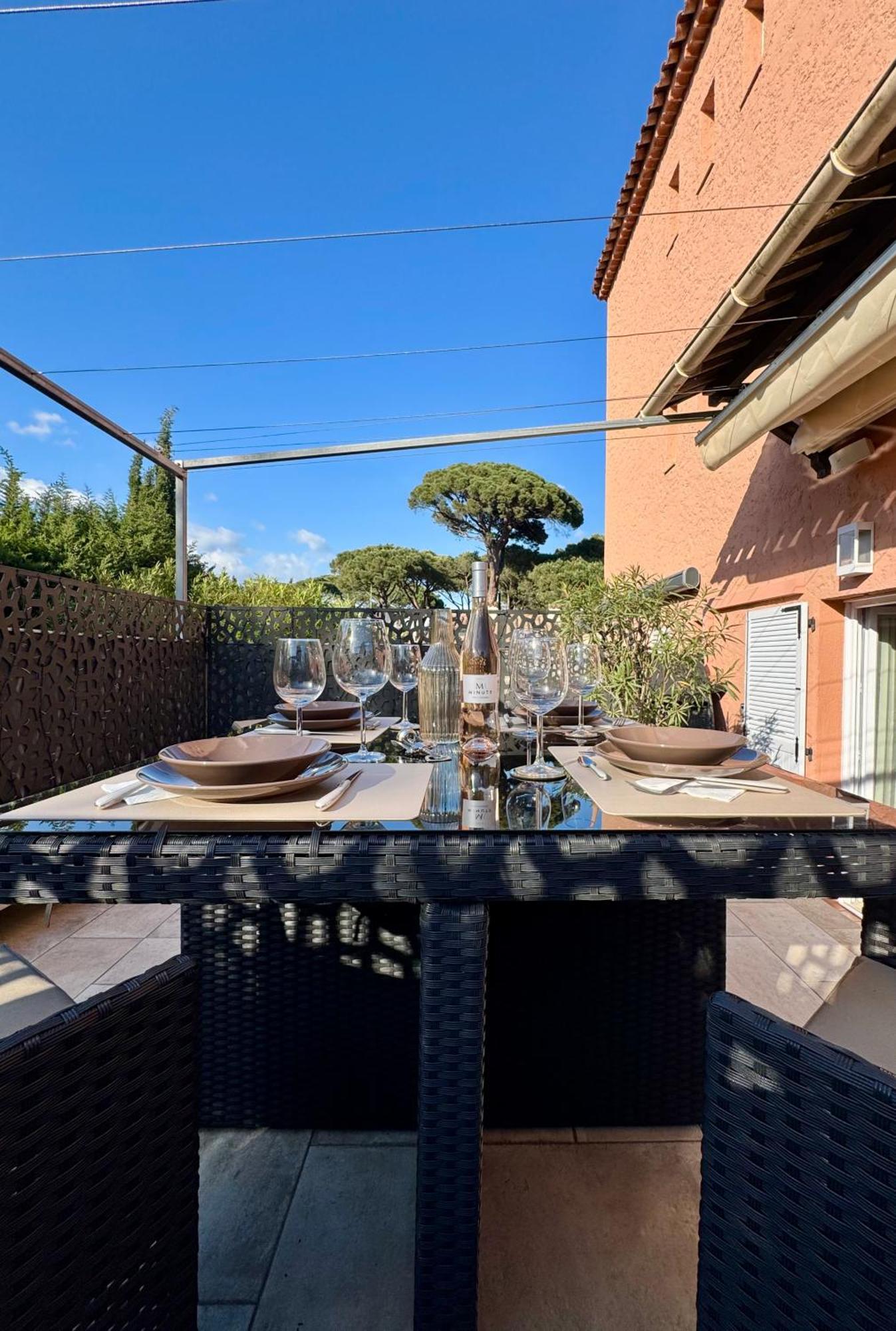 Studio Climatise, Terrasse, Parking Prive, 50M De La Plage Saint-Tropez Esterno foto